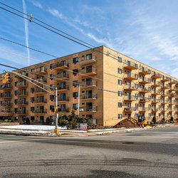 building entrance at summit on Prospect apartments