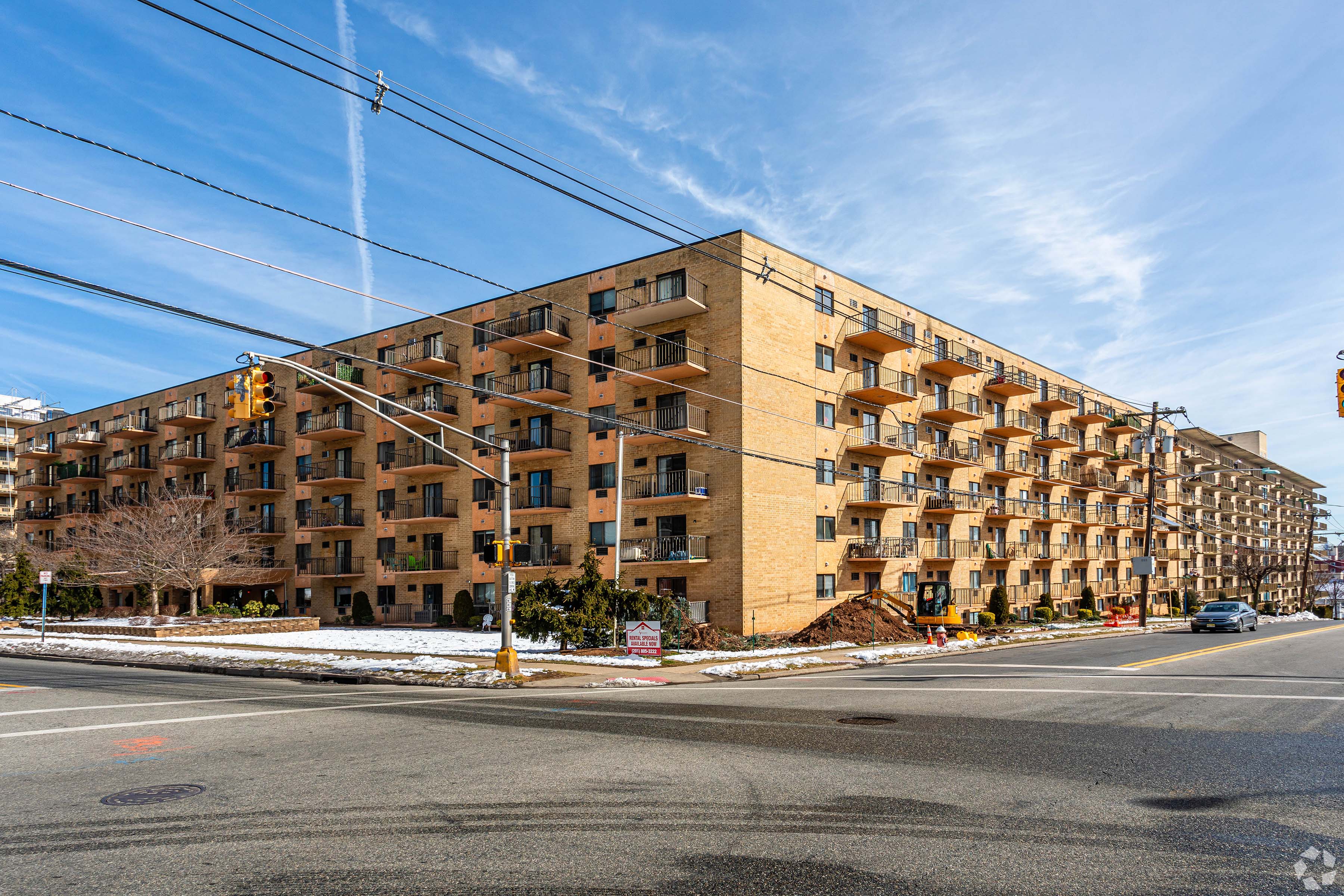 The Summit Apartments, located in Hackensack, NJ